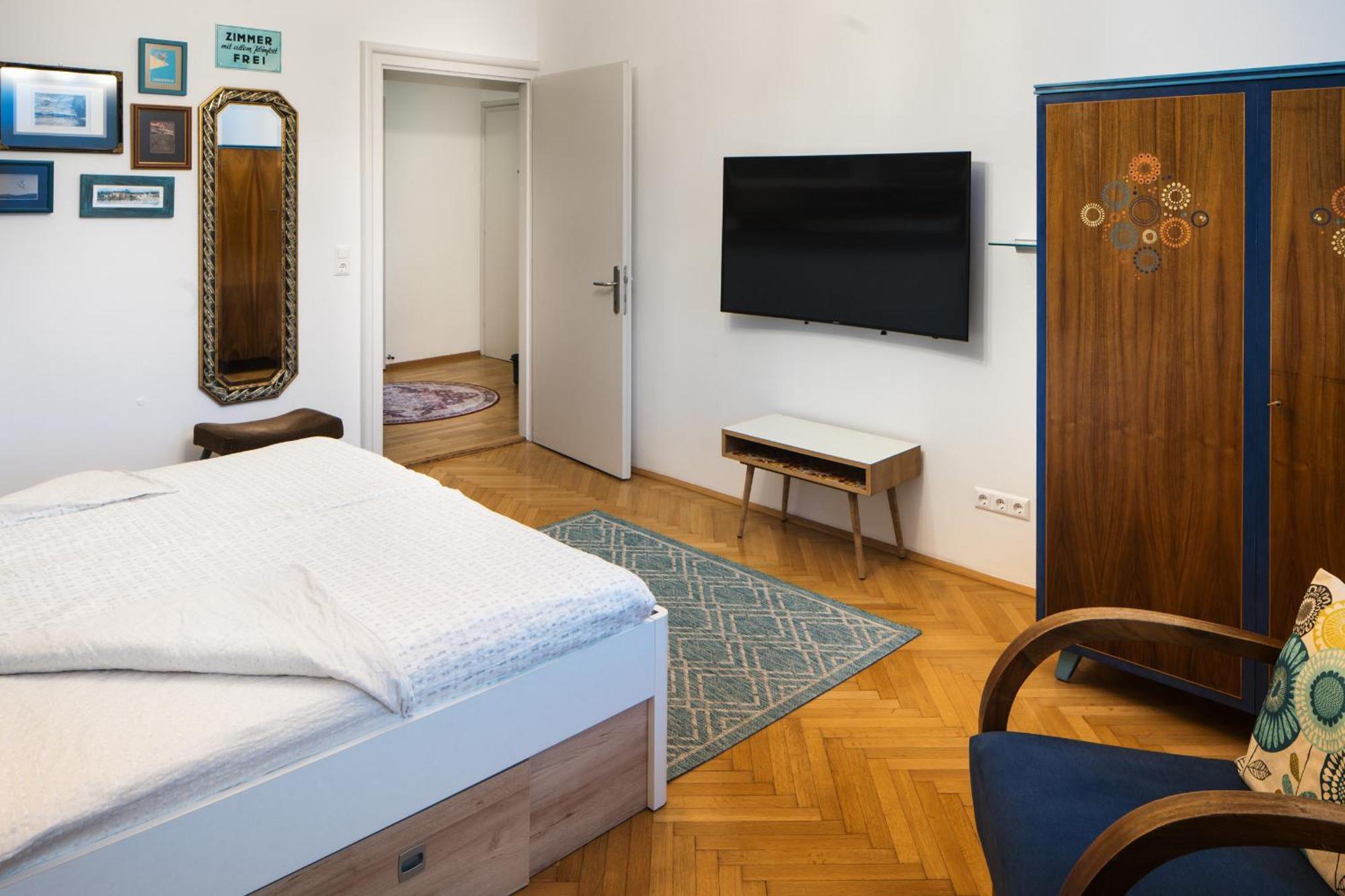Haus Der Geschenke - Carinthia Daire Velden am Wörthersee Dış mekan fotoğraf